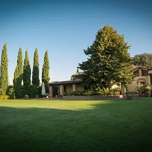 Borgo Risi Hébergement de vacances
